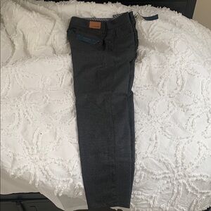 Gray Slim Fit Pants Zara size 32 basic collection